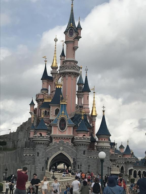 Victoria Family House Disneyland Paris Serris Eksteriør bilde